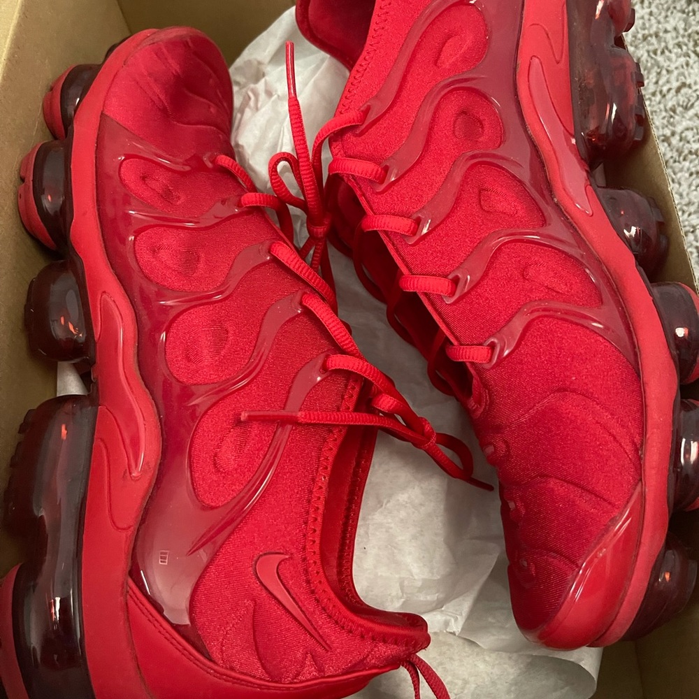 Men’s Nike Vapormax Sneakers
